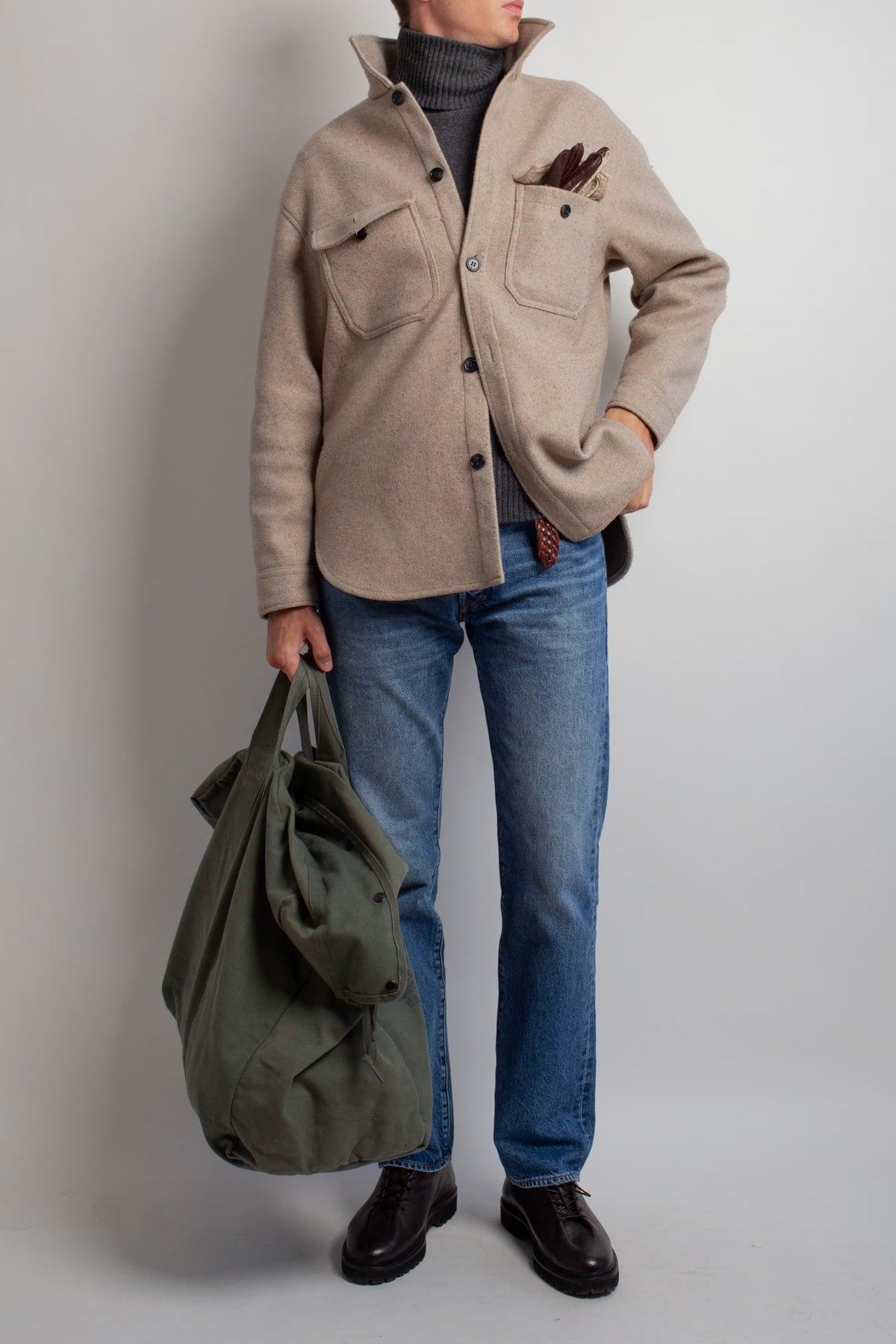 GREY CASHMERE TURTLENECK SWEATER