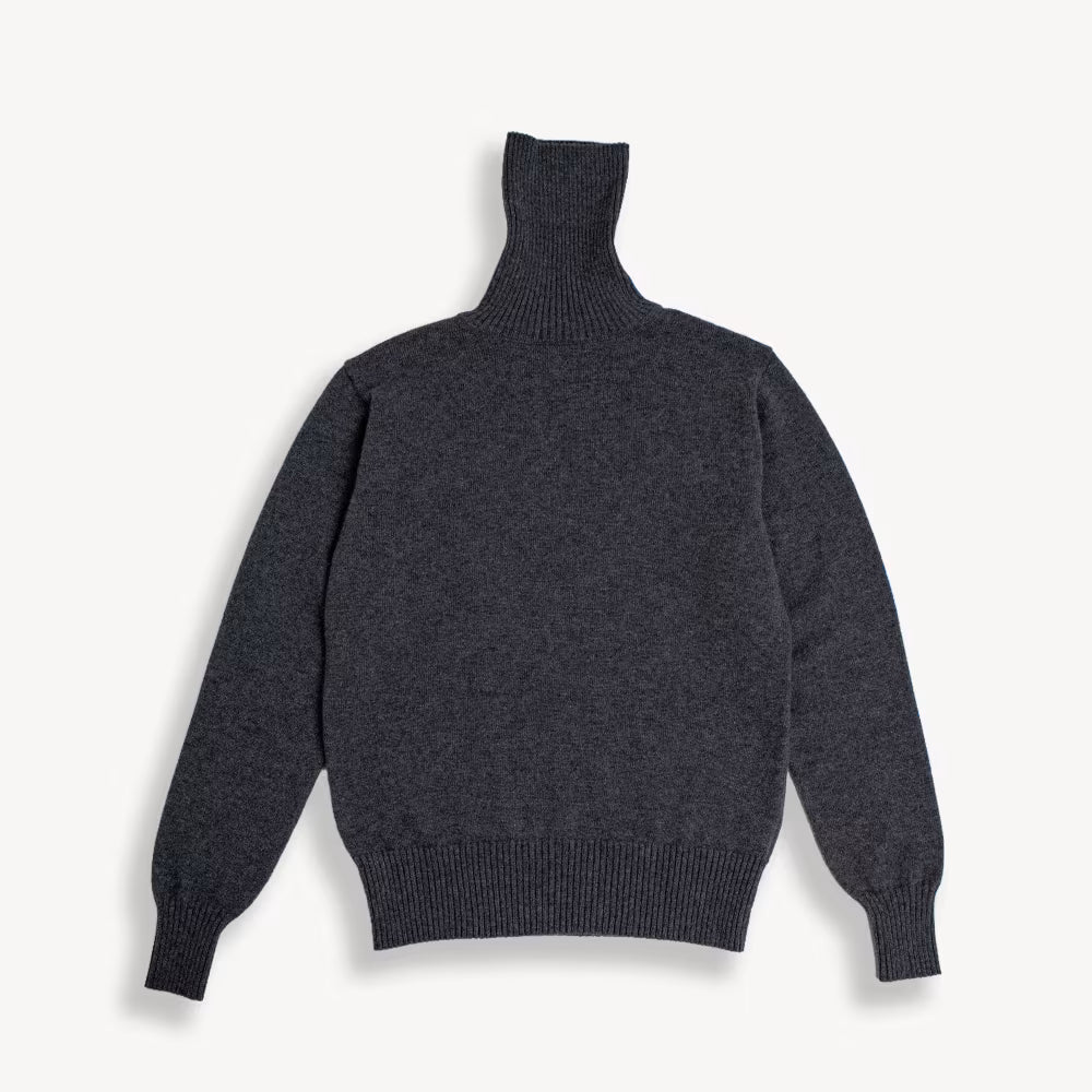 GREY CASHMERE TURTLENECK SWEATER