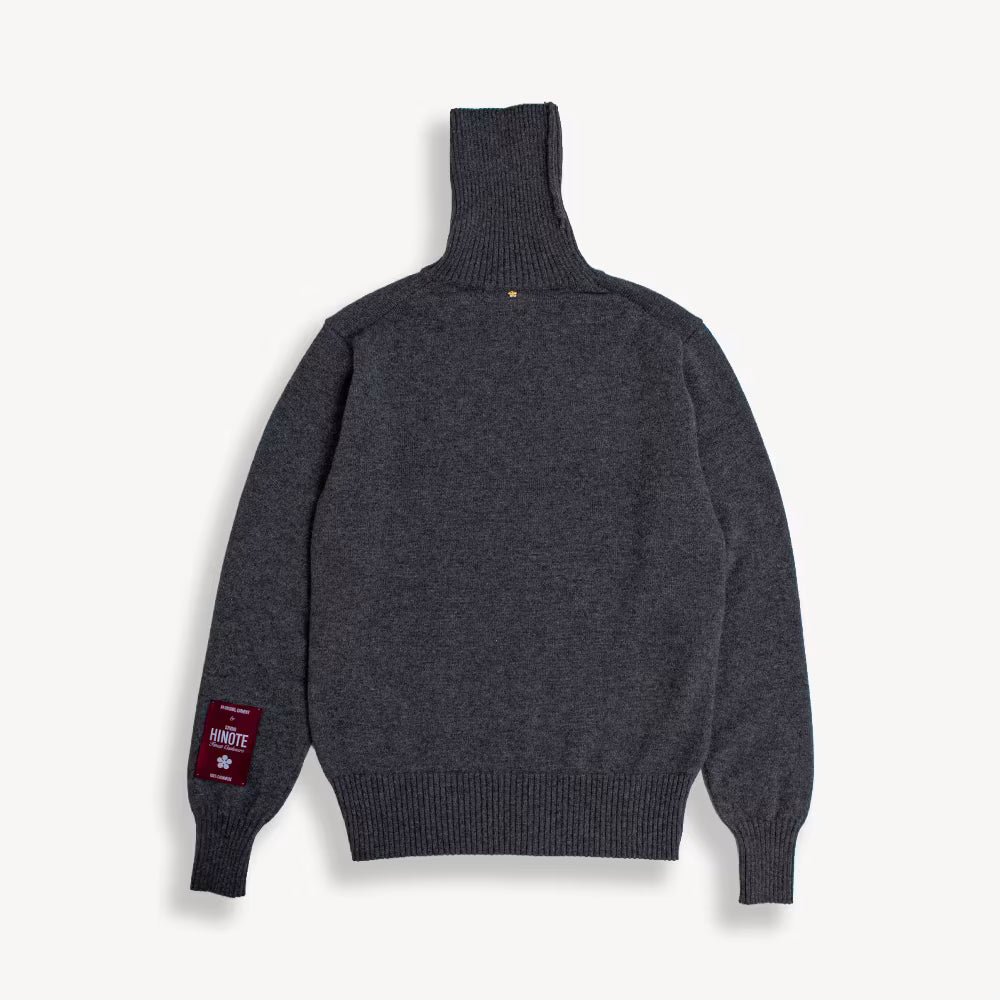 GREY CASHMERE TURTLENECK SWEATER