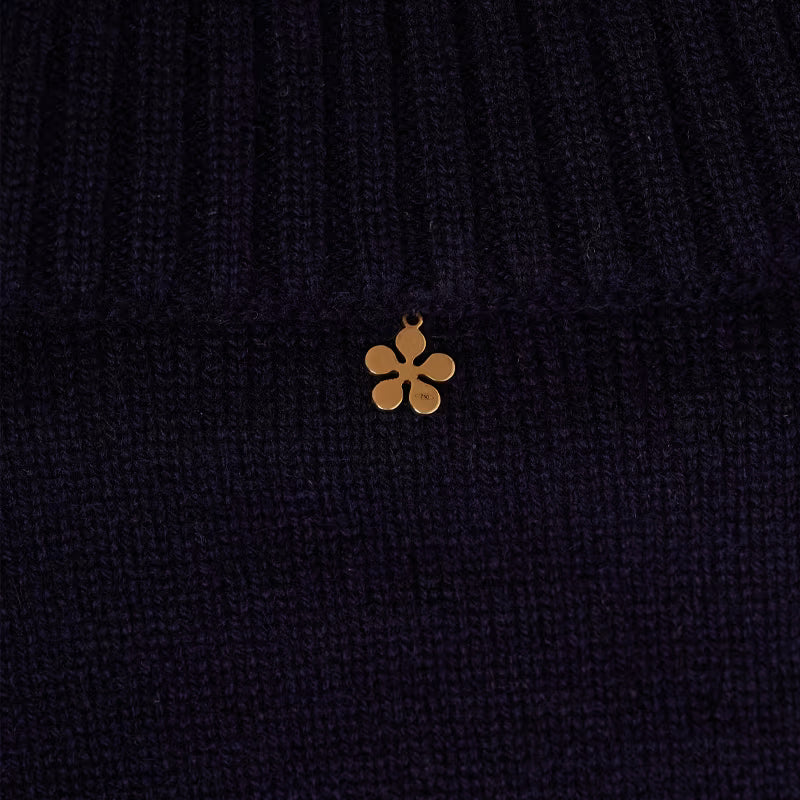NAVY CASHMERE TURTLENECK SWEATER